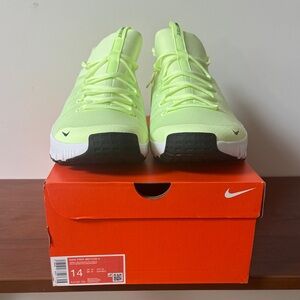 Nike men’s Green Shoes